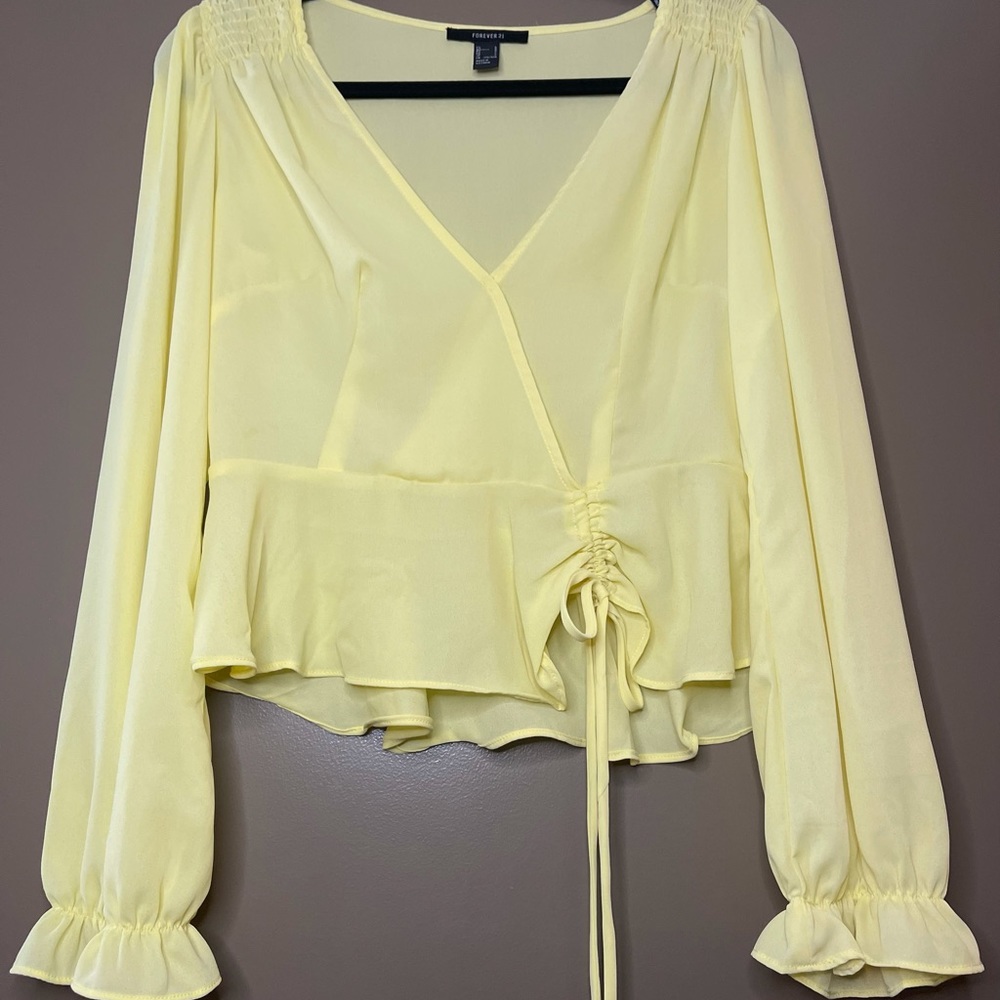 Yellow lantern sleeve top Size L Forever 21